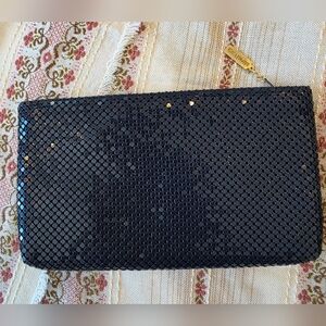 Whiting and Davis Vintage Mesh Full Zip Navy Blue Clutch Evening Event Bag